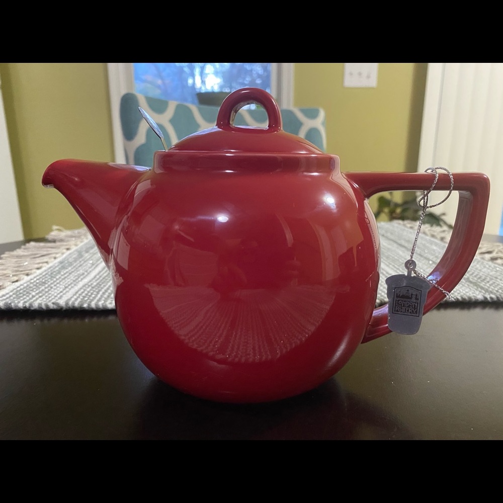 Red London Pottery 4 cup teapot .